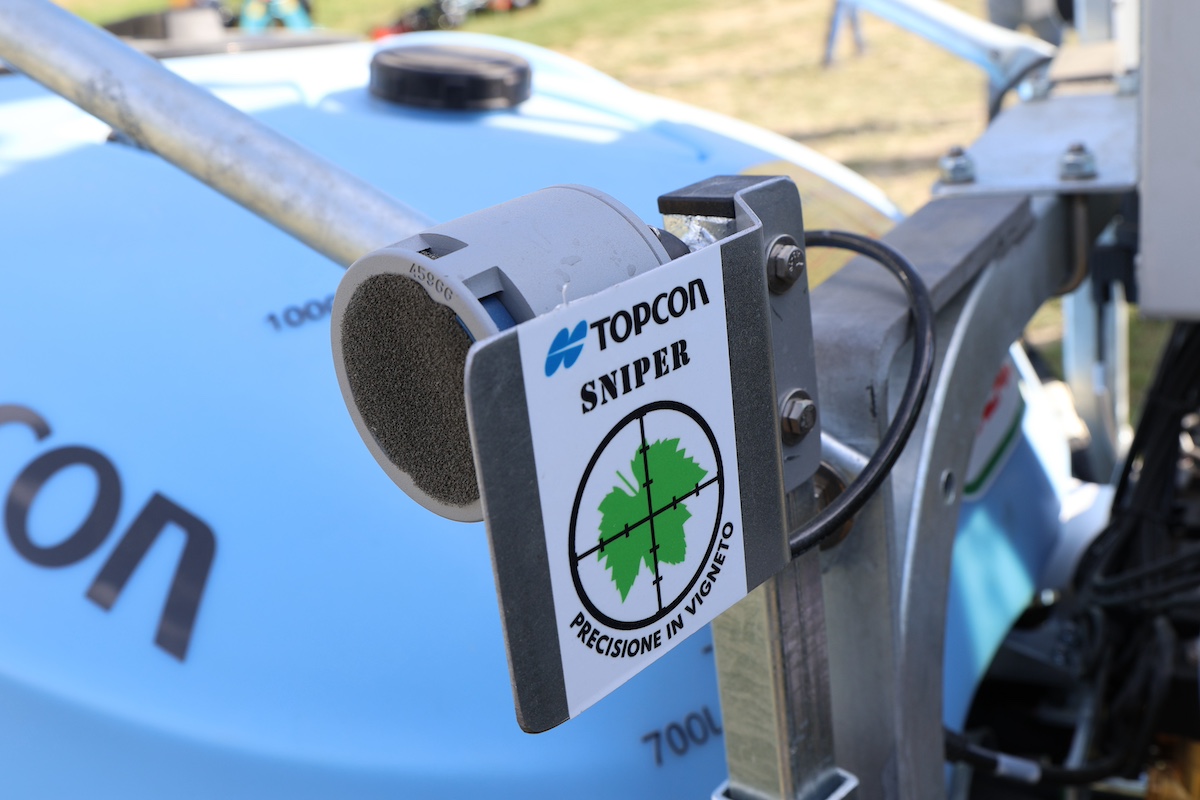 Topcon Sniper migliora la precisione dei trattamenti fitosanitari in vigneto