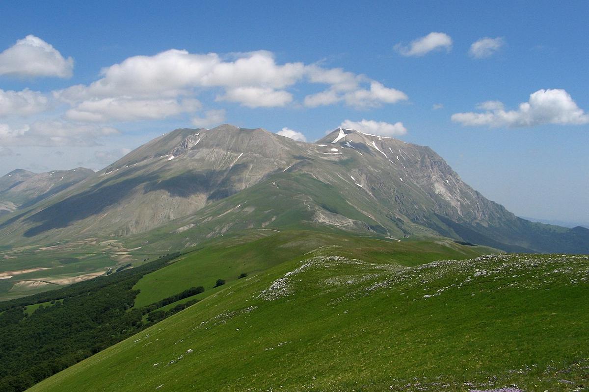 Una veduta del monte Vettore in Umbria