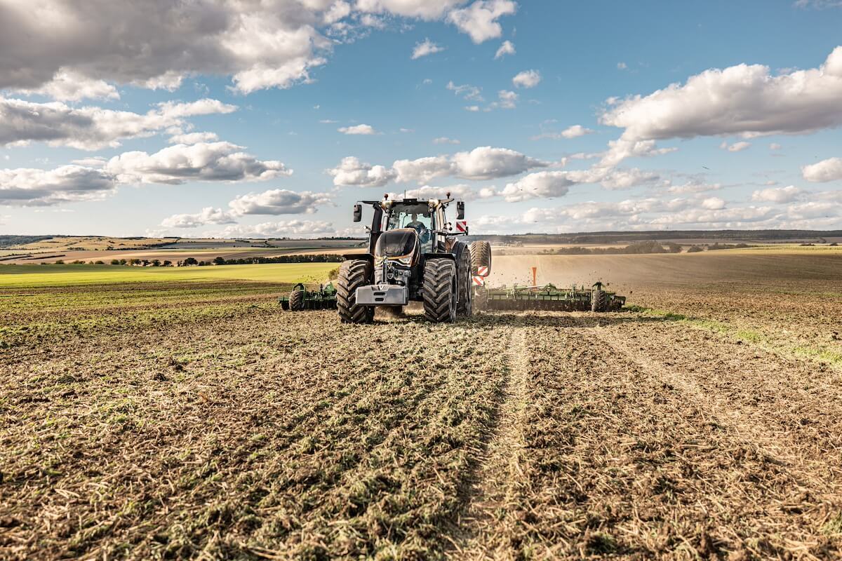 Dopo l'annuncio nel 2023 i trattori Valtra S6 sono pronti per scendere in campo