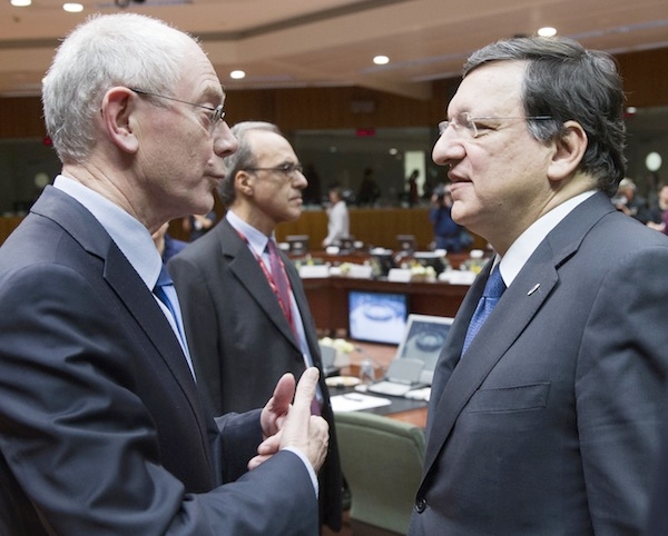 Da sinistra: Herman Van Rompuy, presidente del Consiglio europeo e José Manuel Barroso, presidente della Commissione europea