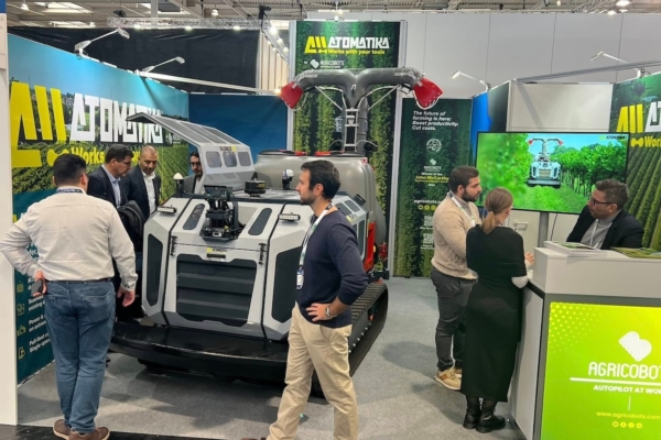 Agricobots: la prima volta del robot Atomatika ad Agritechnica 2025