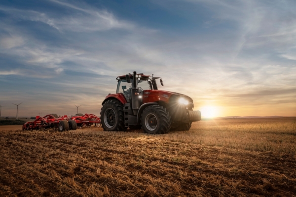 Case IH: tre nuovi trattori Magnum pi&ugrave; potenti e all'avanguardia