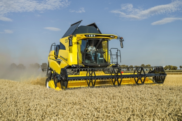 New Holland aggiorna le mietitrebbie CX, CH e TC per il 2026