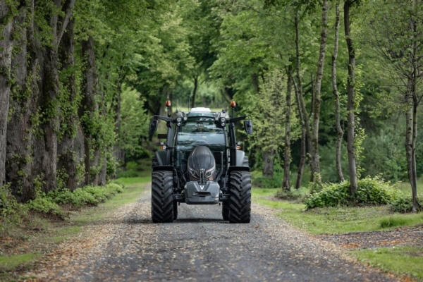 Valtra rivoluziona la guida dei trattori ad Agritechnica 2025