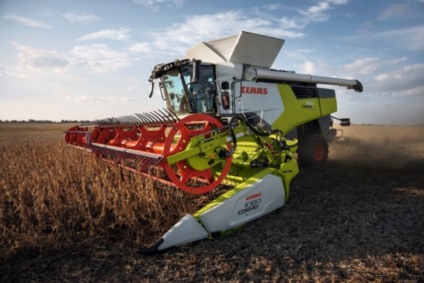 Claas amplia l'offerta mietitrebbie con la nuova top di gamma Trion 760