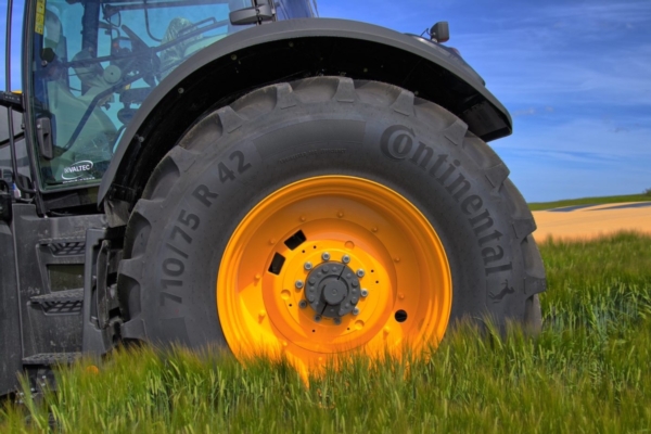 Continental dice addio ai pneumatici agri