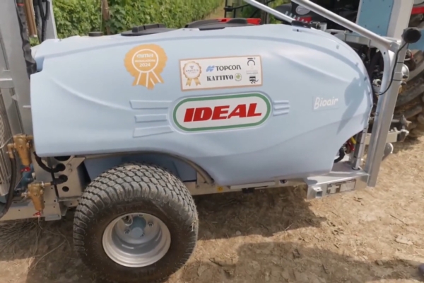 Topcon a Enovitis in Campo 2025 &egrave; K.A.T.T.I.V.O.